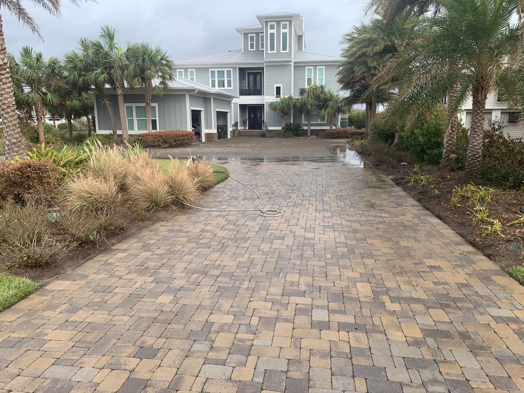 Gulf Pro Wash cleaned up these pavers in orange beach